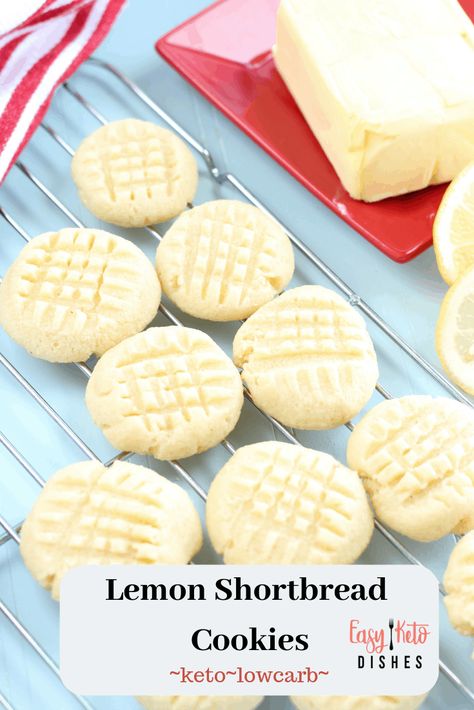 Dolce Poche Calorie, Shortbread Cookies Easy, Lemon Shortbread, Lemon Shortbread Cookies, Pinwheel Cookies, Treat Ideas, Lemon Cookies, Almond Cookies, Keto Cookies