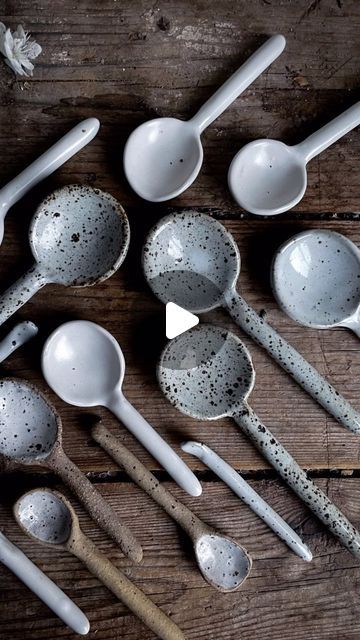 Ilona Glastonbury on Instagram: "There will be spoons in this final 🏠 update. I’ve always loved making spoons and over the years have experimented with all different varieties in my pottery practice. There’ll be a super limited selection in this update as they’re all seconds I think. Mostly they’ve got little imperfections on their backs and their glazed fronts are pretty and specked. I’ll be sad to stop making spoons actually. They invoke a real sense of intimacy I think. Anyways just the heads up there will be a small number available soon. Of seconds. Seconds spoons 😊 Xx Ilona   #potteryaddict #potterylovers #lovepottery #australianceramics #southaustralianceramics #ceramicsaustralia #australianpotter #smallbatchceramics #bespokeceramics #smallbatchpottery #handcraftedceramics  #reduc Pottery Spoons, How To Make Ceramic, Spice Spoon, Diy Ceramic, Slab Pottery, Small Spoon, Hand Built Pottery, Glaze Ceramics, Ceramic Spoons