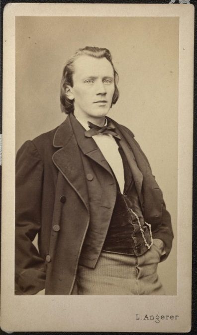 Young German composer Johannes Brahms FTW!! Endeavour Morse, Johannes Brahms, Classical Music Composers, Famous Composers, Classical Musicians, Richard Wagner, Dramatic Arts, Music Composers, Opera Singers