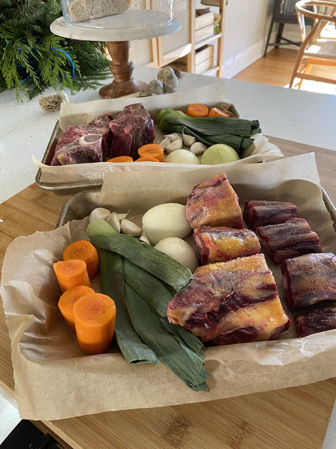 Make-Ahead Instant Pot Oxtail Bone Broth Pack for Effortless Meal Prep for The First 40 Days and Beyond. This grab-and-boil instant pot bone broth pack recipe is perfect for simplyfing nourishment during pregnancy, postpartum, and motherhood. #whole30 #paleo #prometabolic #primaleating #postpartum #first40days #mealprep #freezermeal . Postpartum Bone Broth Recipe, First 40 Days Recipes, First 40 Days Postpartum Recipes, Oxtail Bone Broth, 40 Days Postpartum, Postpartum Meal Prep, First 40 Days, Instant Pot Bone Broth, Cooking With Red Wine