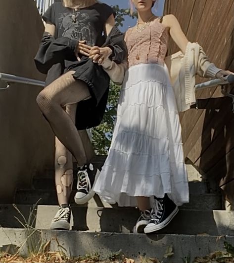 Opposite Aesthetic Outfits, Lesbian Matching Outfits, Lesbian Couple Aesthetic Outfits, Black Fae, Corset Brown, Indie Fairycore, Summer Thrift, Fae Aesthetic, Y2k Grunge Style