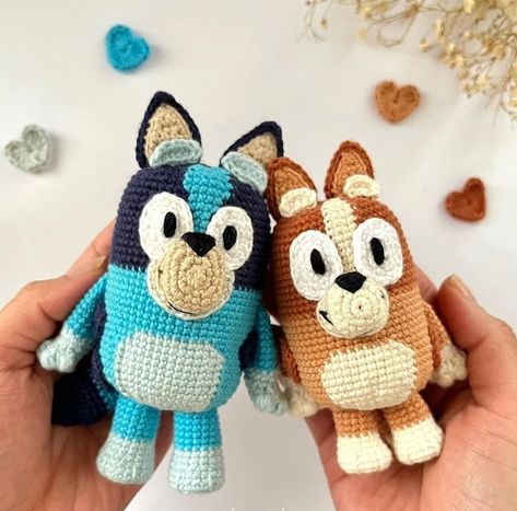 Bingo And Bluey, Bingo Bluey, Easy Yarn Crafts, Disney Crochet Patterns, Crochet Pattern Instructions, Bluey Bingo, Easy Crochet Animals, Crochet Stitches Guide, Crochet Animals Free Patterns