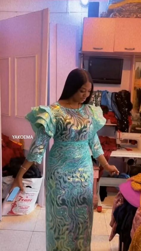 Lace Blouse Styles, Nigerian Lace Dress, Bubu Gown Styles, Nigerian Lace Styles Dress, Nigerian Lace Styles, African Lace Styles, African Fabric Dress, Long African Dresses, Fashion Traditional