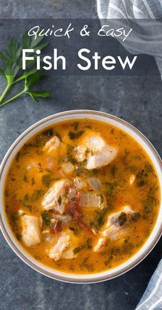 Easy Fish Stew, Seafood Stew Recipes, Fish Stew Recipes, Seafood Soup Recipes, Resep Seafood, Fish Fillets, Seafood Recipe, Fish Head, Seafood Stew