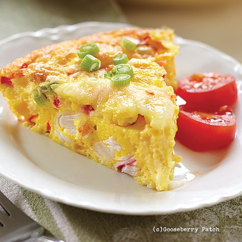 Gooseberry Patch Recipes: Crab, Corn & Pepper Frittata from Our Best Breakfast & Brunch Recipes Crab Frittata, Pepper Frittata, Gooseberry Patch Recipes, Tomato Quiche, Main Salad, Gooseberry Patch, Roasted Apples, Hot Breakfast, Dessert Gifts