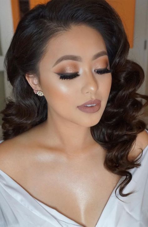 Bridal Makeup Asian Brides Smokey Eye, Bridal Makeup Asian Eyes, Bridesmaid Makeup For Brown Eyes Asian, Asian Eye Makeup Wedding, Bride Makeup Asian Eyes, Wedding Makeup For Asian Brides Smokey Eye, Bridal Makeup For Asian Eyes, Asian Glam Make Up Wedding, Wedding Make Up Round Face