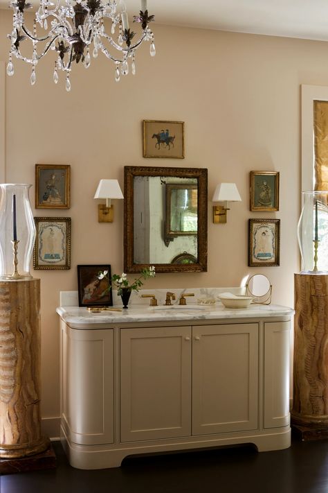 Miami Houses, Mountain Style, Gilt Mirror, Sun Valley, New Traditional, Declutter Your Home, Celebrity Houses, Residential Design, Architectural Digest