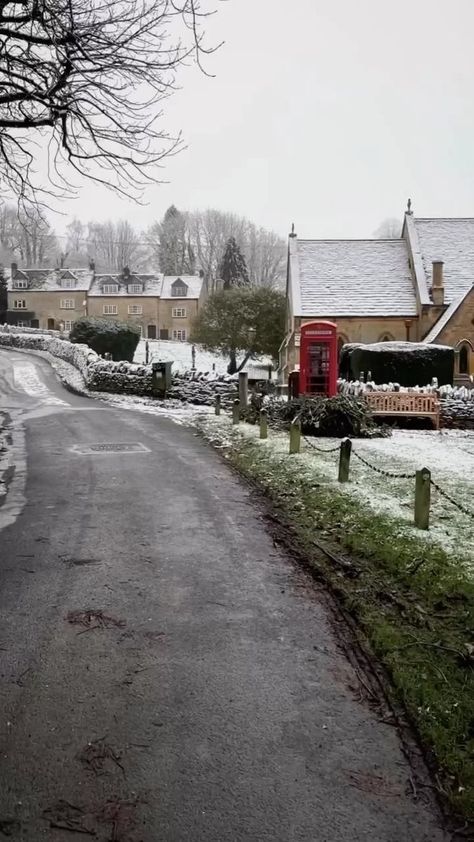 The Cotswolds 🏴󠁧󠁢󠁥󠁮󠁧󠁿 Here’s another magnificent reel of the Cotswolds for you to enjoy. This time it’s a cold snowy reel at Snowshill. The village was living up to it’s name ❄️ It’s amazing to think that just a few months ago in February we had quite a bit of snow, do you remember ❄️ now we’re all enjoying the perfect Summer weather. Are you a fan of the Snow or dislike it, let us know in the comments. Tag someone to visit with on a wintry day❄️ If you like what you see and love the Cots February Weather, Is Something Wrong, Serenity Now, Summer Weather, Cots, The Cotswolds, Do You Remember, Beautiful Scenery, The Village