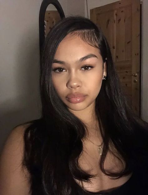 Straight Hairstyles Baddie, Hairstyles For Black Women Straight Hair, Baddie Short Hair, Hairstyles For Straight Hair Black Women, Natural Straight Hairstyles Black Women, Hairstyles For Short Straight Hair Black, Latina Hairstyle, Baddie Hairstyles Latina Straight, Latina Hair Styles