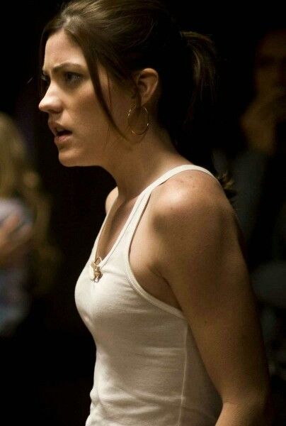 Jennifer Carpenter Debra Morgan, Jennifer Carpenter, Carpenter Work, Dexter, Brunettes, Celebrity Crush, Character Inspiration, Style Icons, Beautiful People