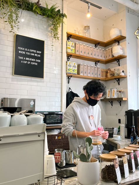 5 Must-Visit Coffee Shops in Nakameguro | Tokyo Weekender Tokyo Coffee Shop, Japan Coffee Shop, Nakameguro Tokyo, Japanese Coffee Shop, Tokyo Cafe, Japanese Coffee, Coffee Shop Aesthetic, Concrete Building, Reusable Cups