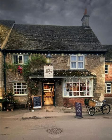 The ShopKeepers on Instagram: "Lacock Bakery, The Cotswolds 📷@lensereflection Happy December 🎄 the most magical month of the year ✨ Where will you shop independent this year? Tag us in your photos so we can give your favorites some love 🤍​​​​​​​​ #sharingaworldofshops #theshopkeepers​​​​​​​​ ​​​​​​​​ @lacockbakery artisan bakery - bread, cakes, pastries & jam​​​​​​​​ 📍8 Church Street, Lacock, Chippenham, UK" Artisan Bakery, Happy December, Film And Tv, The Cotswolds, Village Life, New Forest, Beautiful Villages, Sims House, English Countryside