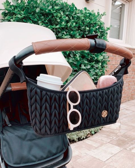 HAPP BRAND on Instagram: “We’ve been getting so many questions about our stroller organizer so wanted to answer all your questions here! The response has been…” Happ Brand, Mommy Hacks, Baby Life Hacks, Stroller Organizer, Baby Gadgets, Baby Ready, Baby L, Baby Poses