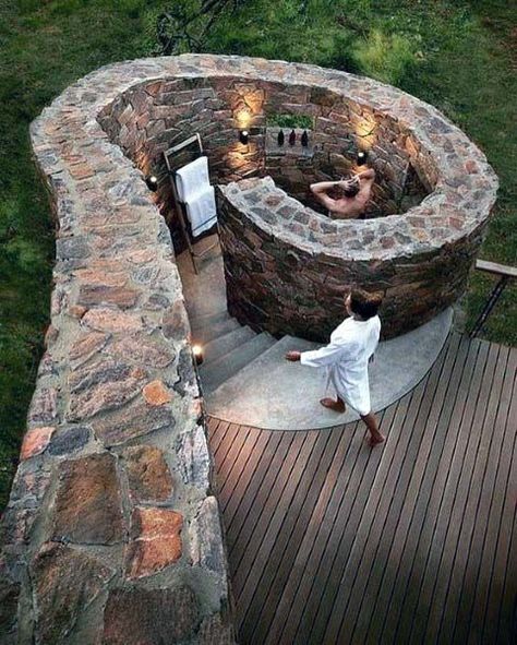 Top 60 Best Outdoor Shower Ideas - Enclosure Designs Landscape Designs, Outdoor Bathrooms, Stone Walls, Decor Minimalist, Outdoor Shower, Home Decor Tips, Better Homes And Gardens, Landscaping Ideas, Yard Landscaping