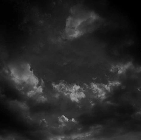 Aesthetic Dark Places, Empirium Trilogy, Cloudcore Aesthetic, White Photo Wall, Profile Themes, Aesthetic Black And White, Night Clouds, Black And White Photo Wall, Spotify Covers