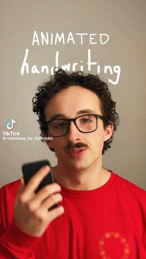 Animated handwriting effect on video’s tutorial Editing Inspiration Video, Handwriting On Photo, Video Editing Websites Free, Product Video Editing, Adobe Video Editing, How I Edit My Photos, Text Video Edits, Video Editing Inspiration, Creative Video Editing Ideas