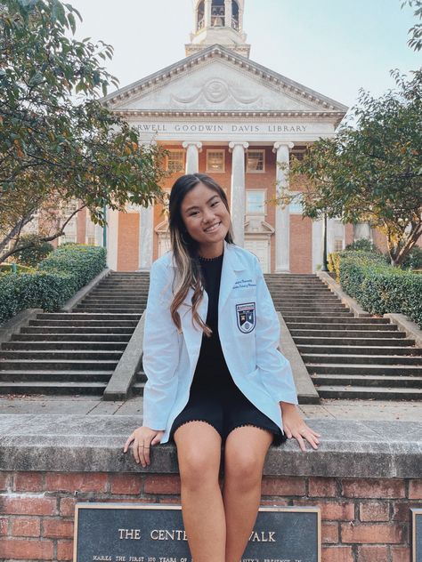 samford university mcwhorter school of pharmacy graduate school white coat ceremony pictures #fun #whitecoat #graduate #blackdressesforwomen #businesswear White Coat Pictures, Nursing White Coat Ceremony Outfit, White Coat Ceremony Picture Ideas, White Coat Ceremony Photos, Whitecoat Ceremony, White Coat Ceremony Outfit Dresses, White Coat Ceremony Pictures, White Coat Graduation Pictures, White Coat Ceremony Photoshoot