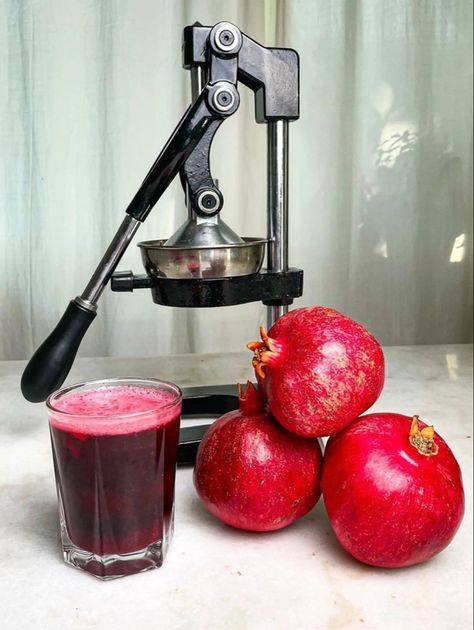 Fall Juices, High Testosterone, Juice Ice, Pomegranate Juice, Fresh Juice, Fruit Juice, Juicer, Yummy Drinks, My Dad