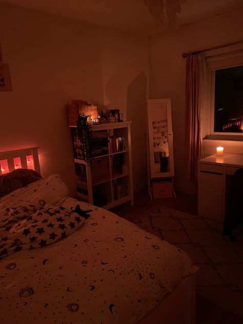 Witch Room Aesthetic Bedroom, Gloomy Aesthetic Bedroom, Candle Room Aesthetic, Room Ideas Red, Mood Lighting Bedroom, Red Bedroom Aesthetic, Future Bedroom Ideas, Red Bed, Cozy Bedrooms