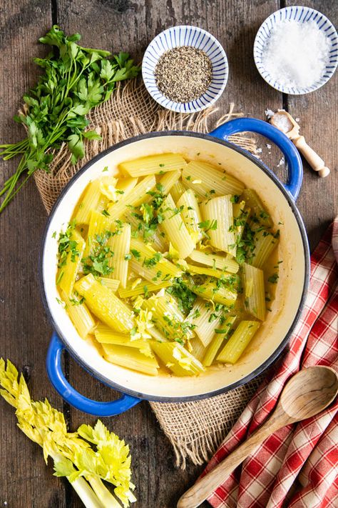 Braised Celery, Celery Recipe, Celery Recipes, Clam Recipes, 140 Pounds, Proper Nutrition, Vegetable Salad, Healthy Nutrition, Nutrition Recipes