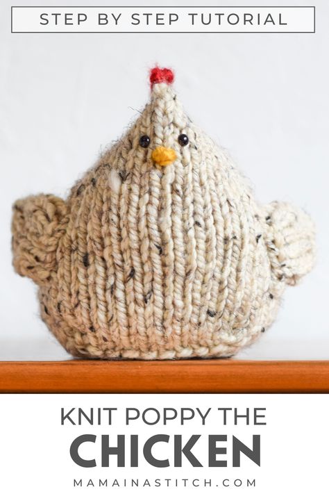 Knitted Christmas Gifts Free Patterns, Knit Decorations, Cute Knitting Ideas, Knit Chicken, Knitted Chicken, Knitted Poppies, Christmas Knitting Patterns Free, Knit Toys, Chicken Pattern