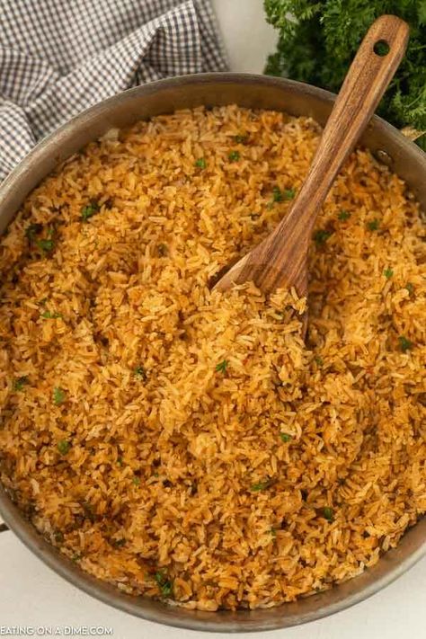 Texas Roadhouse Seasoned Rice - Copycat Recipe Roadhouse Rice, Texas Roadhouse Seasoned Rice, Rice Recipes Side, Rice Dishes Recipes, Rice Side Dish Recipes, Seasoned Rice Recipes, Winter Cooking, Easy Rice Recipes, Rice Side Dishes