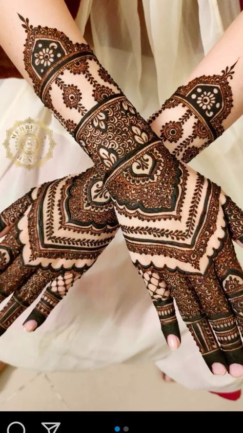 Unique Bridal Henna Designs, Muslim Bride Mehendi Design, Pakistani Mehndi Designs Unique, Muslim Bridal Mehndi Designs Unique, Muslim Bridal Mehndi Designs, Henna Intricate, Intricate Henna Designs, Mehndi Designs Beautiful, Homemade Dresses