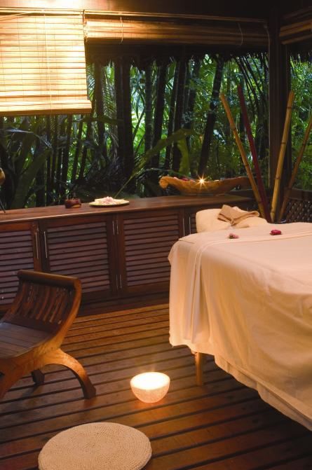 Relax with nature Masagge Room, Spa Massage Room, Massage Room Design, Massage Room Ideas, Massage Room Decor, Spa Luxe, Massage Therapy Rooms, Therapy Rooms, Home Spa Room