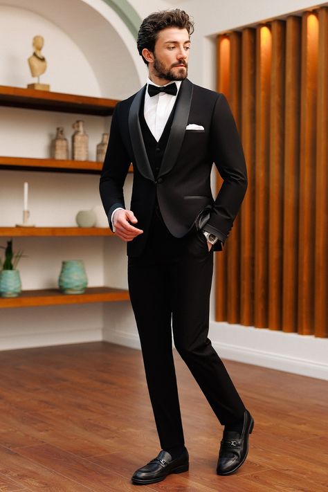 Men's Suit Accessories, Black Formal Suits Men, Outfit For Engagement Men, Suite For Wedding Men, 3 Piece Suit For Groom, Tuxedo For Men Reception, Reception Groom Outfit Suit, Black Wedding Suit For Groom Classy, Tucsido For Man