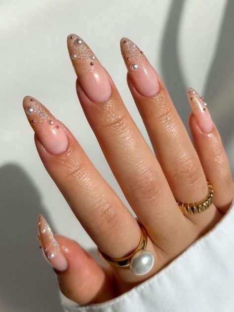 Bridesmaids Nails, Milky Nails, Glam Nails, Nagel Inspo, Funky Nails, Chic Nails, Dope Nails, Creative Nails, Rhinestone Nails