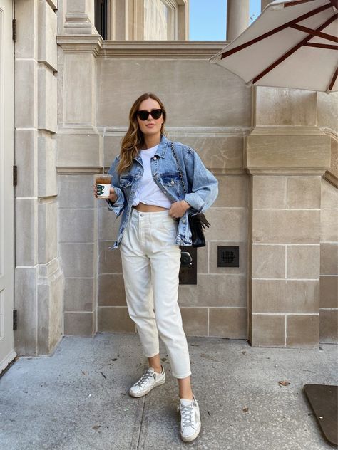 Charlotte Bridgeman, Oversized Jean Jacket Outfit, White Jean Jacket Outfits, Oversized Jacket Outfit, Blue Denim Jeans Outfit, White Denim Outfit, 80s Mom, Denim Jeans Outfit, Vibes Outfit