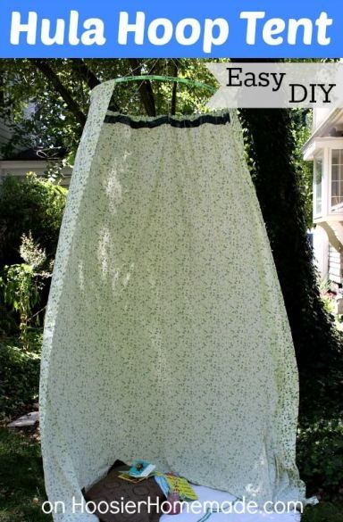 Easy DIY Hula Hoop Tent  :: Instructions on HoosierHomemade.com Hula Hoop Tent, Diy Kids Teepee, Diy Hula Hoop, Kids Teepee, Popular Diy, Teepee Kids, Hula Hoop, Backyard Fun, Outdoor Shower