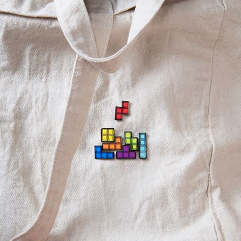 Tetris Block Pins Gaming Badges, Flag Pins, Classic Video Games, Gift Envelope, Retro Gamer, Colorful Accessories, Button Cards, Card Gift, Premium Gift