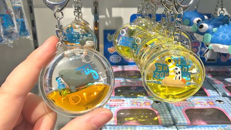 Japan Aquarium, Water Keychain, Kawaii Merch, Tropical Core, Cool Keychains, Tokyo Skytree, Kawaii Toys, Bubble Guppies, Case Hp