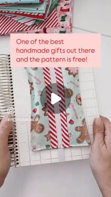 Small Gifts To Sew For Friends, Sewing Gift Ideas Things To Make, Sewing Items To Make And Sell, Small Sewn Gifts, Cake Mix Scones, Easy Handmade Gifts For Friends, Simple Sewing Gifts, Gifts To Sew For Friends, Pen Gift Ideas