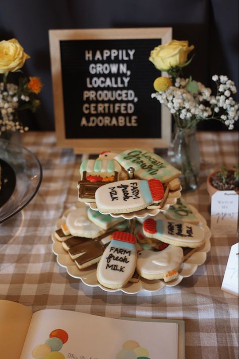 Boy Farm Baby Shower Ideas, Barn Themed Baby Shower Ideas, Local Grown Baby Shower Theme, Farm Fresh Baby Shower Theme, Little Chick Baby Shower Theme, Chick Themed Baby Shower Ideas, Tractor Theme Baby Shower Ideas, Farmer Baby Shower Ideas, Locally Grown Baby Shower Theme Food