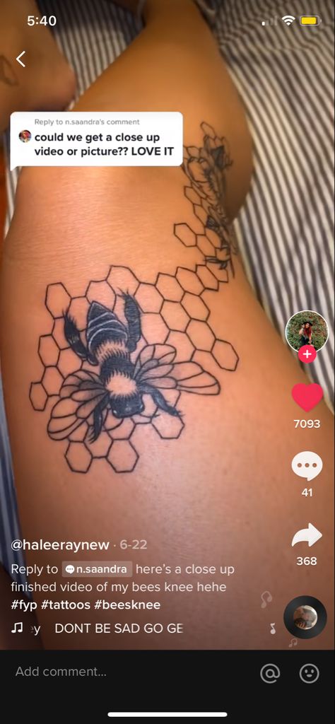 Above The Knee Tattoos, Above The Knee Tattoos Women, Bees Knees Tattoo, Knee Tattoos Women, Knees Tattoo, Black People Tattoos, Unique Half Sleeve Tattoos, Knee Tattoos, Tattoos Women