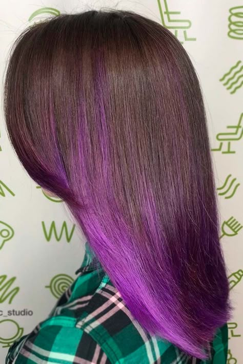 Colorful Hair Highlights Ideas, Hair Color Tips Ideas, Balayage Bright Colors, Fun Fashion Color Hair, Hair Dye Ideas Purple, Purple Ombre Hair Medium Length, Short Purple Ombre Hair, Purple Tipped Hair, Colored Ends Of Hair Brunettes