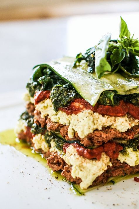 Lasagne Vegan, Raw Vegan Recipes Easy, Raw Vegan Dinners, Recipe Lasagna, Raw Vegan Diet, Lasagne Recipes, Vegan Lasagna, Raw Diet, Raw Food Diet