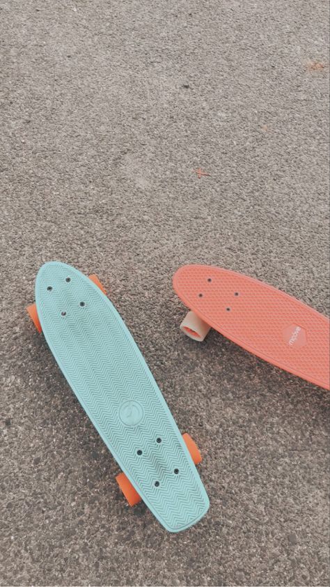 Bright Summer Aesthetic Pictures, Aesthetic Penny Board, 2020 Vsco Aesthetic, Preppy Penny Board, Aesthetic Summer Photos Without People, 2019 Vibes Aesthetic, Summer Hobbies Aesthetic, Summer Aesthetic Board, Summer 2019 Vsco