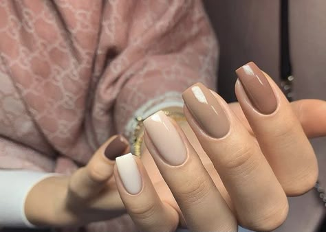 Natural Nails Manicure, Multicolored Nails, Simple Fall Nails, Nail Shimmer, Simple Gel Nails, Pointed Nails, Makijaż Smokey Eye, Neutral Nails, Luxury Nails