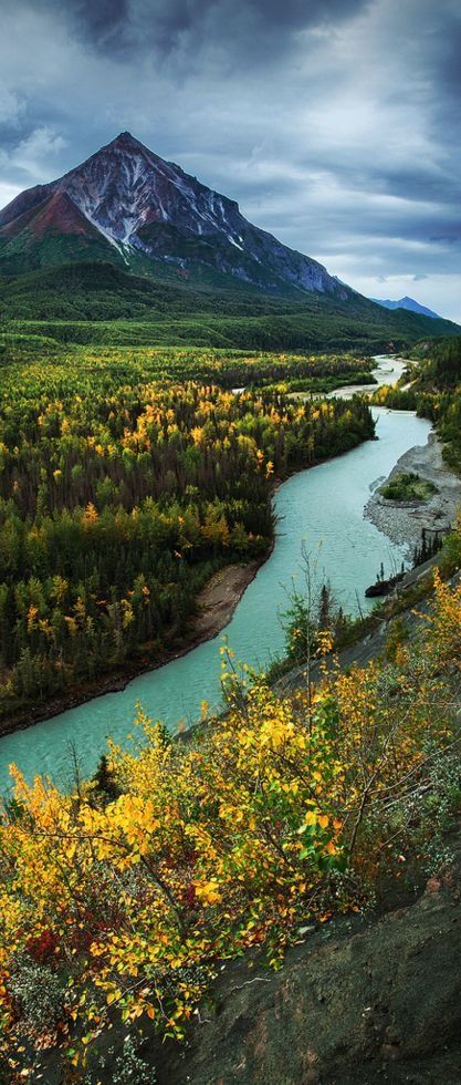 Denali National Park, Alaska | Without question, the main attraction in Denali is Denali National Park - in fact, it ranks as Alaska's most popular destination - which is why all of our thrill-seekers visiting Denali include a park tour. Jaime Lannister, Arya Stark, Alaska Travel, Aruba, Mountain Landscape, Barbados, Places Around The World, Belize, Landscape Painting