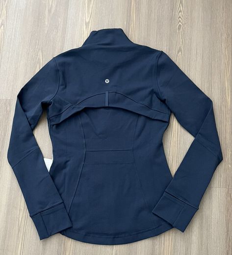 Lulu Zip Up, Navy Blue Lululemon, Lulu Align Jacket Outfit, Lulu Define Jacket Outfit, Lululemon Define Jacket Outfit, Blue Lululemon Jacket, Lululemon Outfit Winter, Define Jacket Outfit, Lulu Hoodie