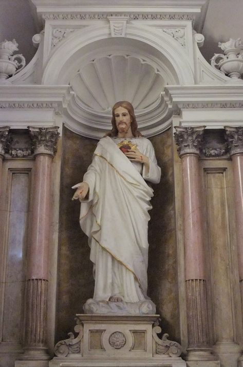 Small Church Wedding, Rita Of Cascia, Roman Catholic Art, St Rita Of Cascia, Catholic Wallpaper, Church Aesthetic, Country Churches, Old Country Churches, Catholic Statues