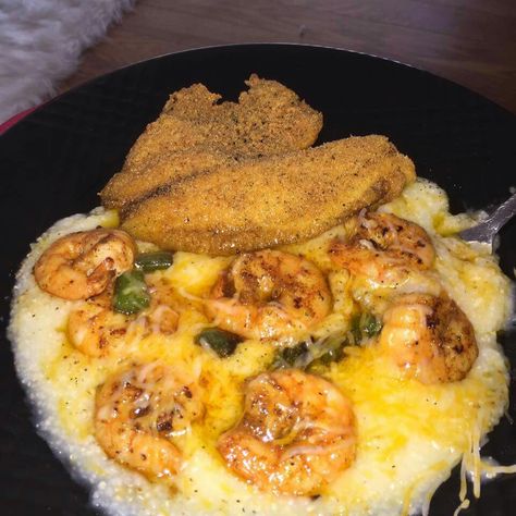 Shrimp n grits n fried fish Fish And Grits, Shrimp And Grits, Good Eat, Food Goals, Fried Fish, Grits, Food Obsession, Food Cravings, I Love Food