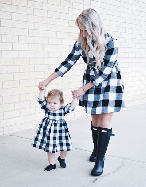 Mommy and Me Dresses - Fall Matching Clothes for Mommy and Daughter. These Mommy and Me plaid dresses are perfect for twinning with your mini me. Best of all, they're super affordable -- you can get both dresses for around $30 total! Perfect Mommy and Me outfit inspo from fashion blogger Tricia Nibarger of COVET by tricia, showcasing plaid dresses for Mom and Daughter. #MommyandMe #GirlMom #LikeTKit Mom Daughter Dress, Family Matching Dress, Mum And Daughter Matching, Plaid Dresses, Mommy Daughter Outfits, Daughter Dress, Mommy And Me Dresses, Dresses Fall, Matching Clothes