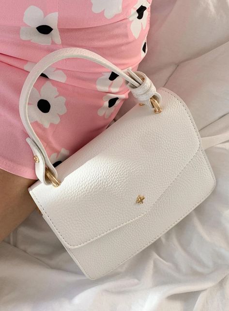 Peta & Jain Anna Mini Bag White – Princess Polly USA Aesthetic Purses, White Mini Bag, Hero Image, Trendy Purses, Sacs Design, Aesthetic Bags, Purse Fashion, Cute Handbags, Croc Print