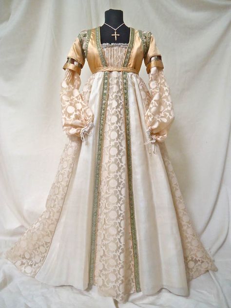 Istoria Modei, Gaun Abad Pertengahan, Helsingor, Old Dresses, Fantasy Gowns, Medieval Clothing, Medieval Dress, Medieval Fashion, Fantasy Dress