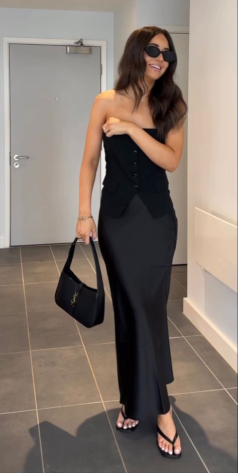 Smart Night Out Outfit, Concert Black Outfit Orchestra Formal, Satin Black Top Outfit, Skirt Outfit For Wedding Guest, Midi Skirt Formal Outfit, Classy Hostess Outfit, Party Outfit With Black Skirt, Long Skirt Outfits Night Out, Black Long Skirt Outfit Ideas