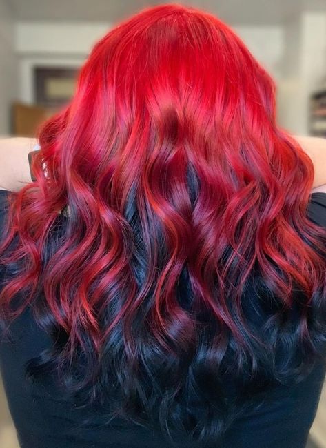 Red and Black Hair Color Reverse Ombre Hair Color, Black Hair Red Tips, Reverse Ombre Hair, Black Hair Ombre, Red Balayage Hair, Red Hair Looks, Reverse Ombre, Black Red Hair, Pravana Vivids